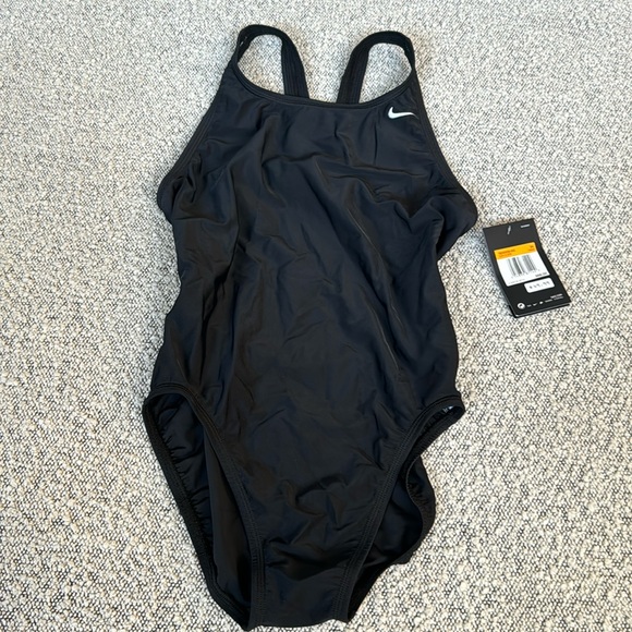 Other - Nike women’s bathing suit size 8, new with tags